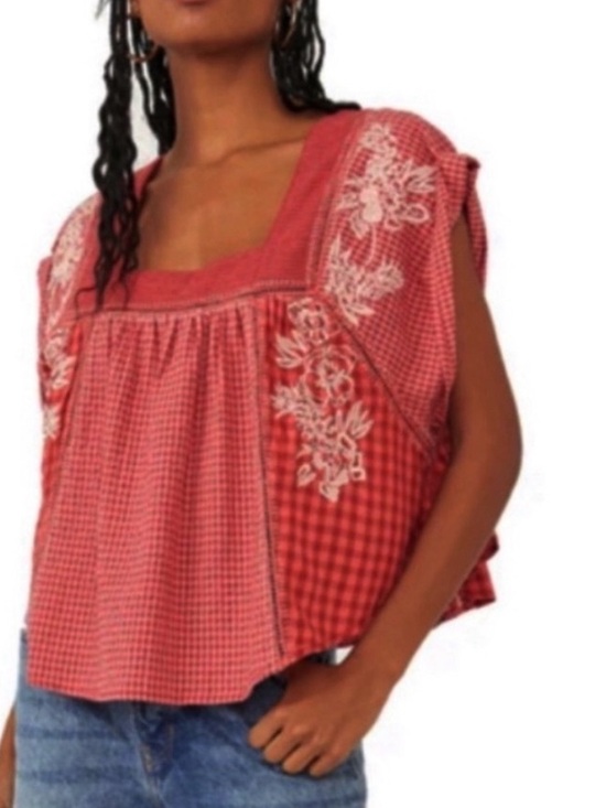 Free People Tops - FREE  PEOPLE HALF MOON EMBROIDERED TOP CHERRY WHITE SMALL LARGE
